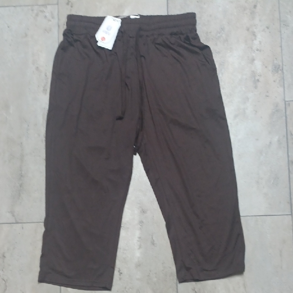 Women's Dark Brown Capris